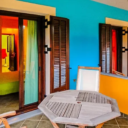 Villa Eclectic With Pool And Stunning Views *